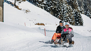 Vorarlberg im Winter: Herrliche Rodelbahnen erwarten euch in Bezau.