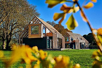 Moderne Chalets im Bernsteinreiter Schlossresort