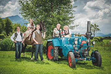 Gastgeberfamilie Hagsteiner vom Familienhotel Landgut Furtherwirt in Tirol.