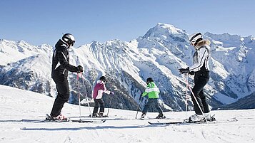 Genussmomente im Winterurlaub in Südtirol bietet das Hotel Bella Vista vor allem für Familien.