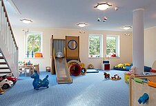 Indoor-Spielbereich für Babys und Kleinkinder im Familienhotel Deichkrone an der Nordsee