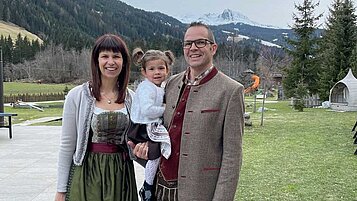 Gastgeberfamilie im Alphotel Tyrol Wellness & Family Resort in Südtirol.