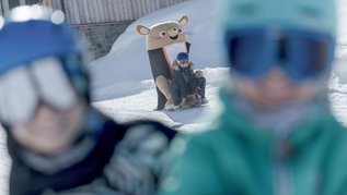 Schlittenfahren im Winter im Familienhotel Gorfion